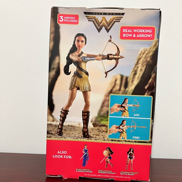 Wonder Woman - Picture 5 of 5